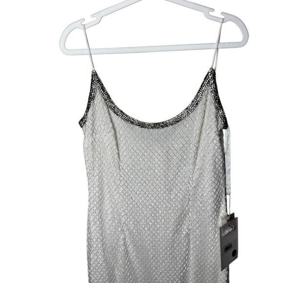 NWT MACDUGGAL fully beaded rhinestone column gown Size 2 - Picture 8 of 14